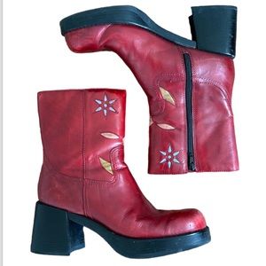Diba 90s Style Cowgirl Red Leather Flower Chunky Heel Platform Boots Size 10